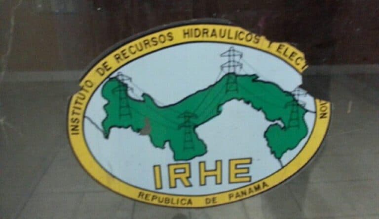 Despojo y Monopolio privado de la Energía eléctrica en Panamá. (1/3)